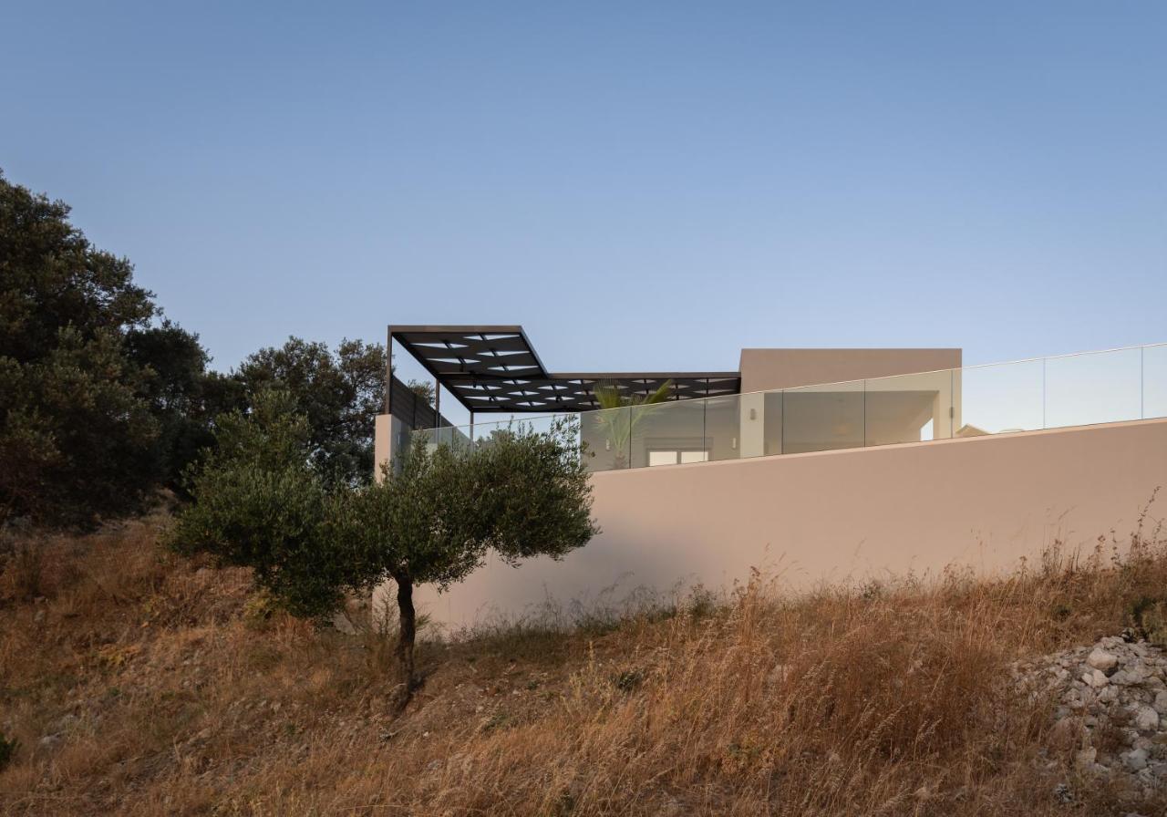 Eolides Villas , Quite Idyll Of Rural Bliss,By Thinkvilla Lambiní 외부 사진